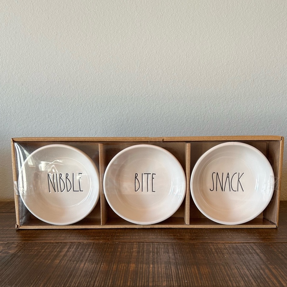 Rae Dunn Tasting Bowl Set